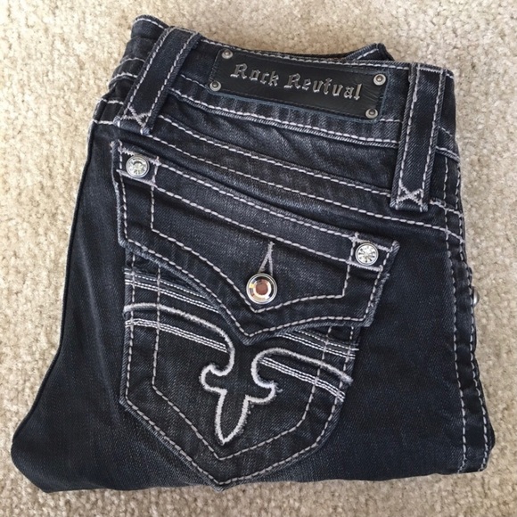 NWOT -Rock Revival Charcoal Dark Gray Washed Jeans - Picture 1 of 8